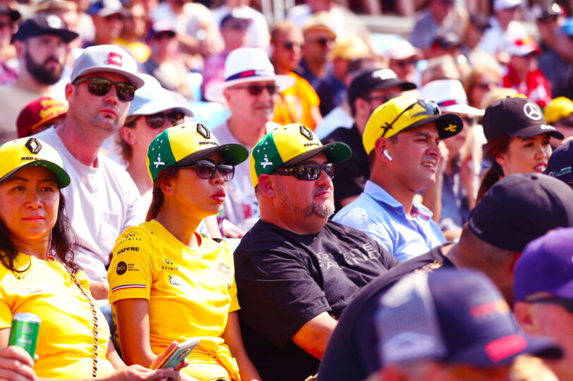 FOR GRANDSTAND Landing L2