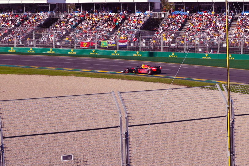 GP21 002 Web Tiles Grandstand On Sale Jones V3 Image A 3600x2400