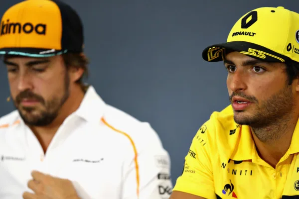 FOR SOCIAL20 Sainz hopeful of Alonso return f1 0
