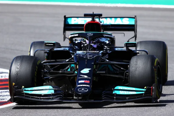 FOR SOCIAL21 hamilton cruises home in portimao