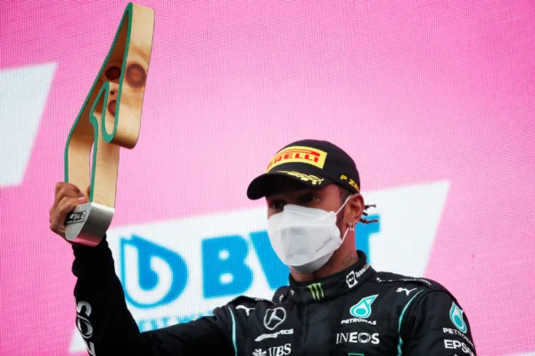 FOR SOCIALS21 lewis hamilton wondering how mercedes can respond after lonely race at red bull ring