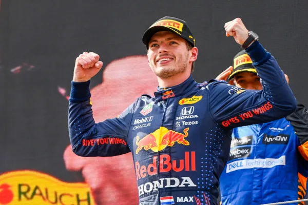 FOR SOCIAL21 verstappen coasts again in austria