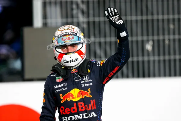 FOR SOCIALS22 ben hunt max verstappens life wont change if he wins the championship