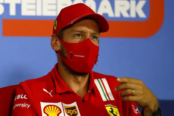 FOR SOCIAL20 Vettel Irvine Ferrari