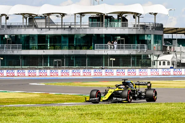 FOR SOCIAL20 Wht time does the 70th anniversary gp start