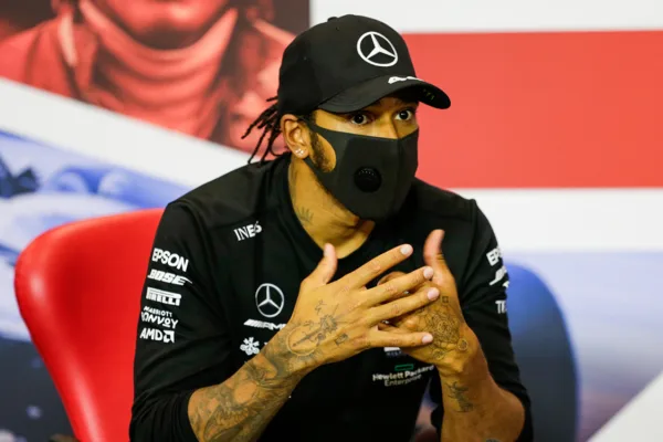 FOR SOCIAL20 Hamilton happy to salvage second after tyre issues