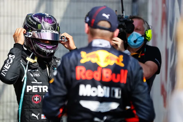 FOR SOCIAL20 Hamilton to keep eye on red bull