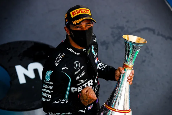 FOR SOCIAL20 Hamilton extends lead with fourth straight win spain