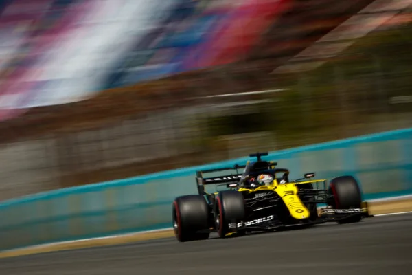 FOR SOCIAL20 Ricciardo reaction Spanish GP 2020