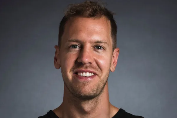 FOR SPOCIAL20 Sebastian Vettel to Racing Point