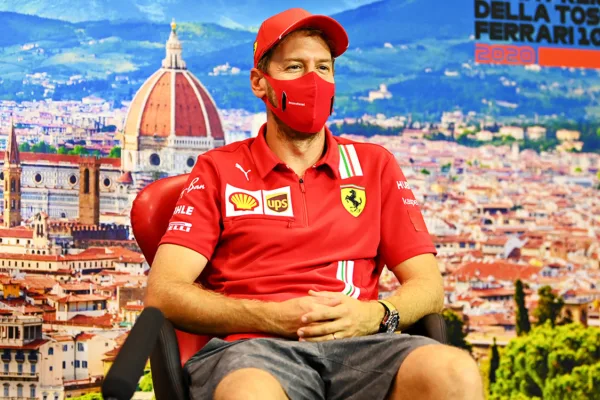 FOR SOCIAL20 Aston Martin deal keeps vettel from retirement