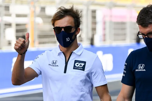 FOR SOCIAL20 Gasly stays with Alphatauri 2021