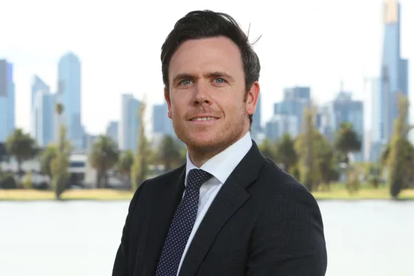 FOR WEB20 Arthur Gillion Social