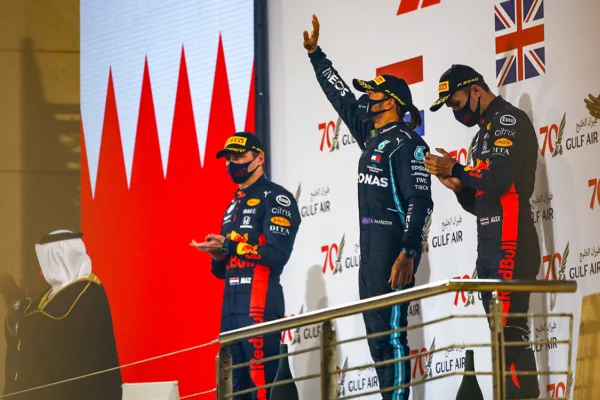 FOR SOCIAL20 Bahrain gp hamilton makes five in a row