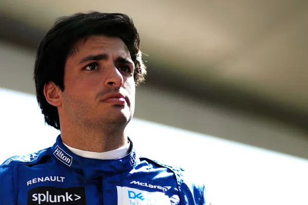 FOR SOCIAL20 carlos sainz signs with ferrari