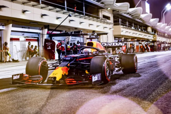 FOR Social21 what time does the bahrain gp start in australia