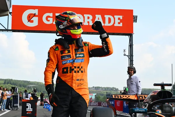 FOR HEADERS25 piastri conquers spa to extend championship lead