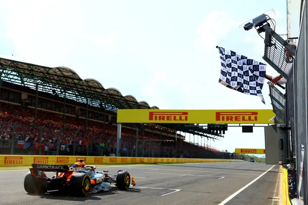 FOR HEADERS25 what time does the f1 hungarian grand prix 2025 start for australians