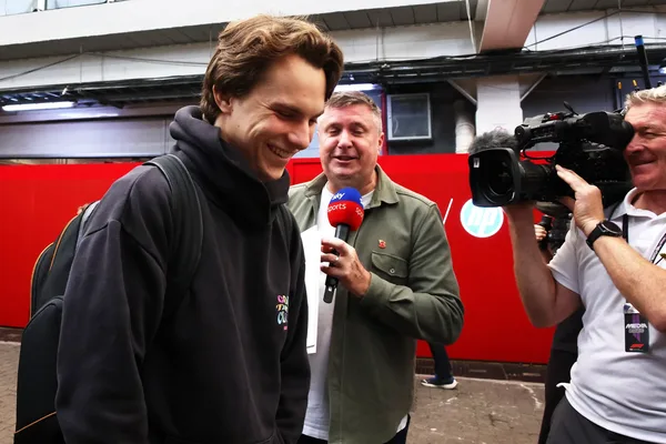 FOR HEADERS25 what time does the f1 sao paulo grand prix 2025 start for australians