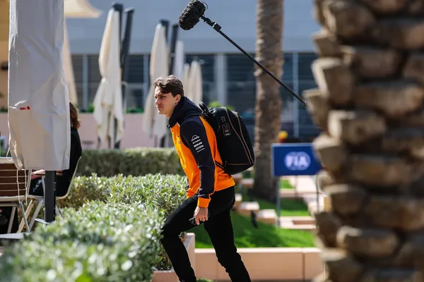 FOR HEADERS26 drive to survive s8 release date