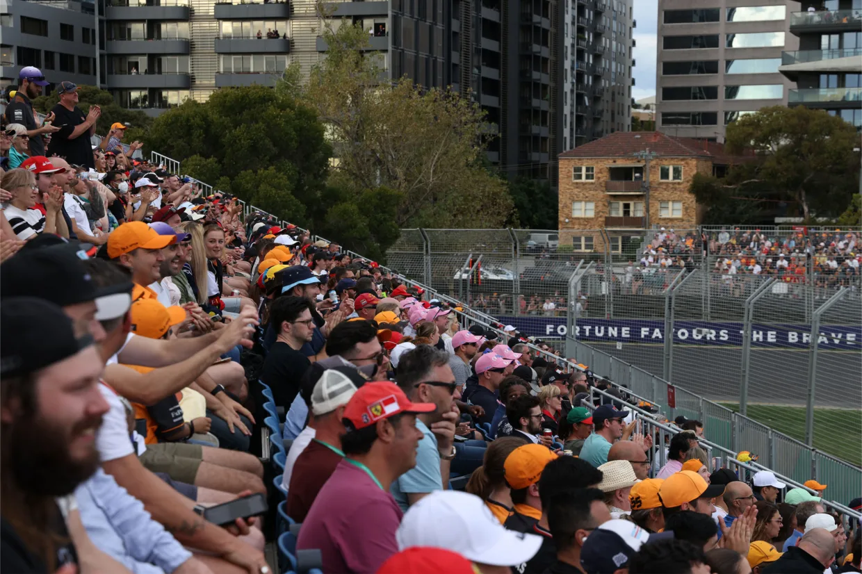 FOR SOCIALS23 six reasons we love albert park on thursday 2